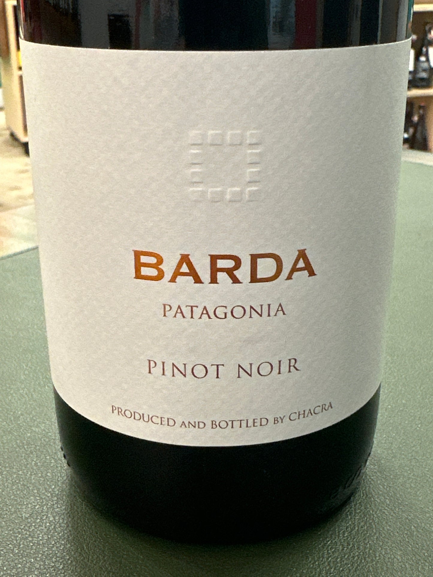 WR Bodega Chacra Barda Pinot Noir